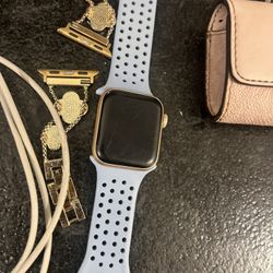 Apple Watch SE 1st Gen 40mm