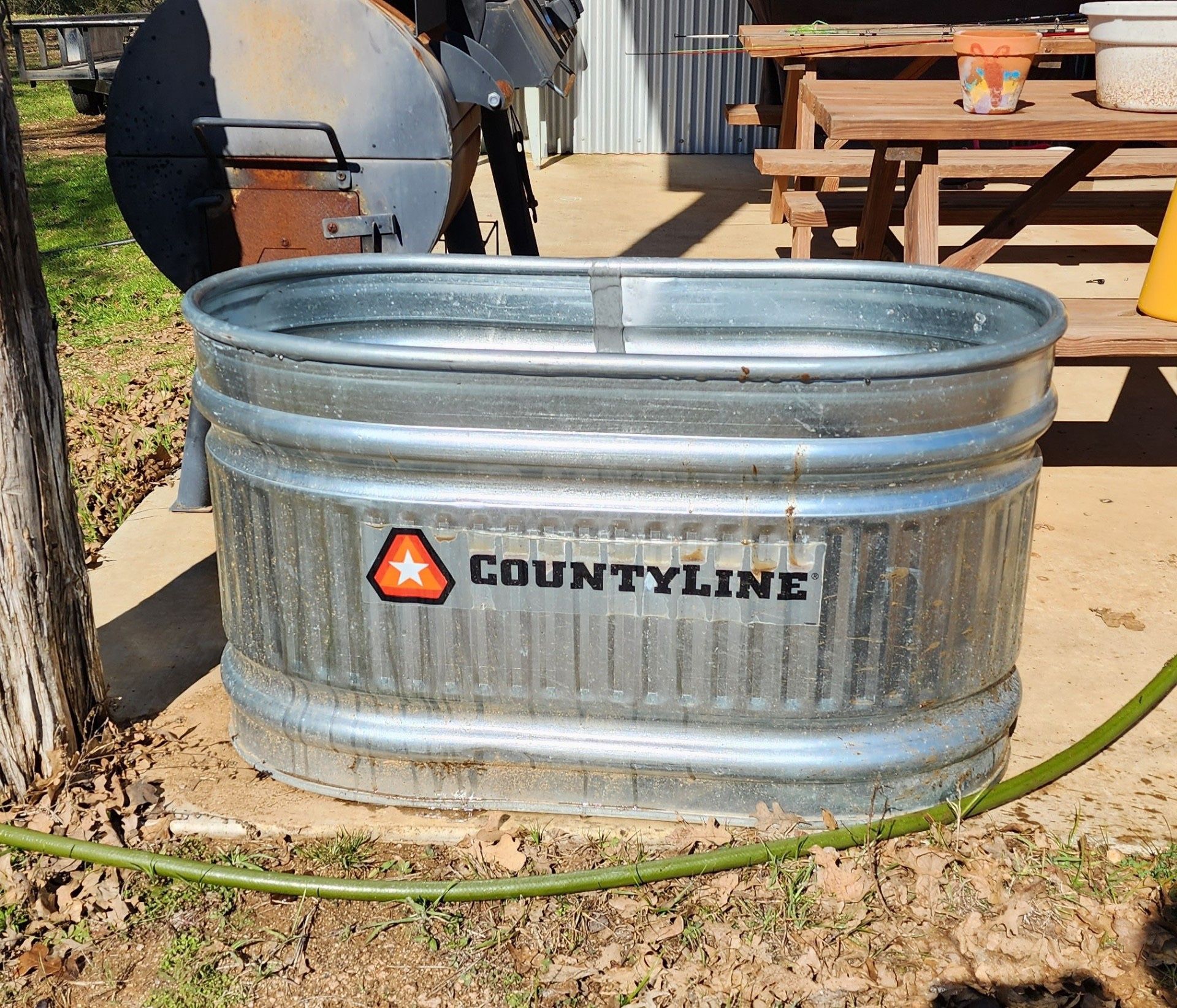 100 GALLON STOCK TANK for Sale in Webberville, TX OfferUp