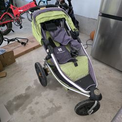 Burley SOLSTICE Jogging Stroller