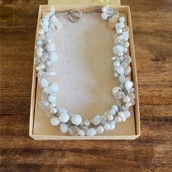 Effervescence Necklace 