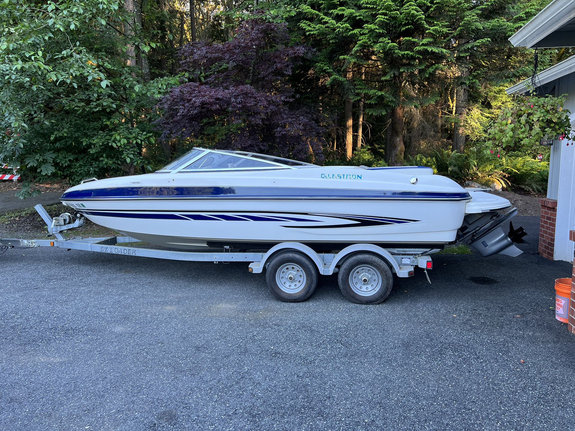 2007 Glaston GT205 21 Ft 21 Foot Ski And Or Wake  Boat In Great Shape  Low Hours 