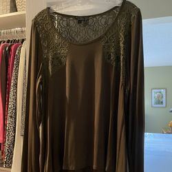 Women’s New Buffalo Shirt With Lace Top