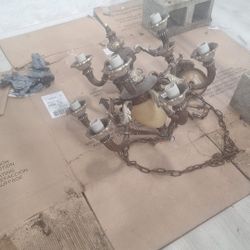 Light Fixtures.  Free.