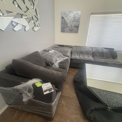 Sectional With Ottoman $600 Floor model
