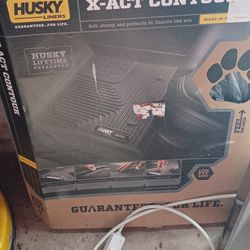 Husky Floor Liner 2nd Row