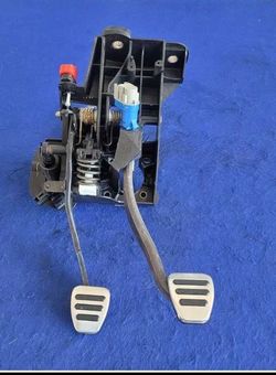 2011-2014 Ford Mustang Shelby GT500 Pedal Cage Manual Trans M/T Clutch