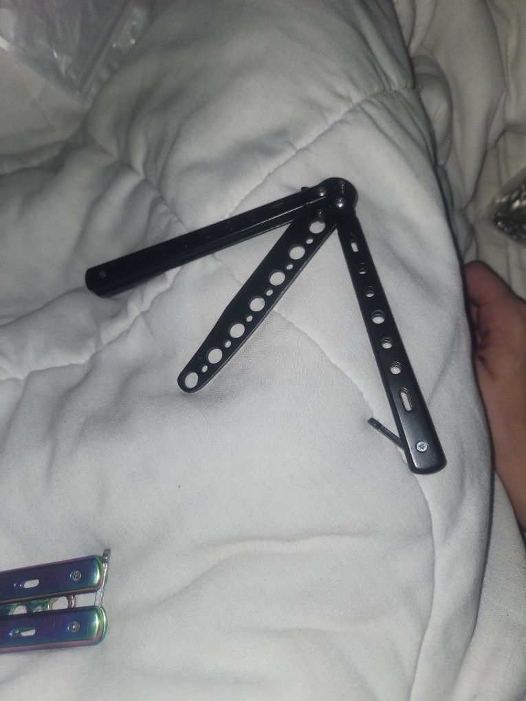 Practice Butterfly Knifes