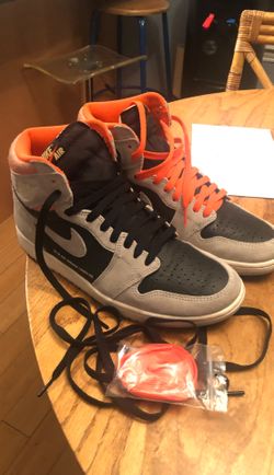 Neutral grays size 10 vnds 9/10