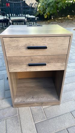 Charging side tables