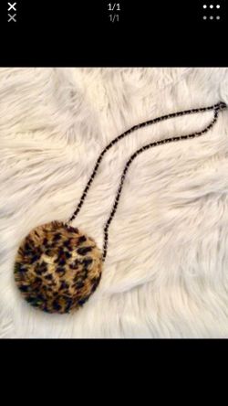 Little girl’s cute purse