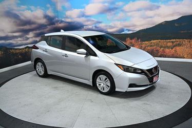 2022 Nissan LEAF