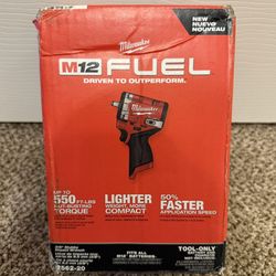 Milwaukee M12 Fuel 3/8” Stubby Impact Wrench