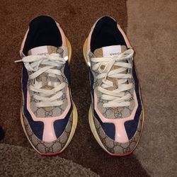 Gucci Women Designer Sneakers Unisex... 