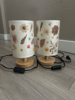 Set of 2 Bedside Lamps