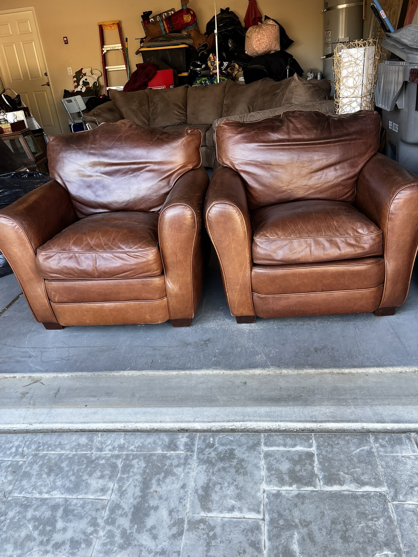 Quality Pair Of Top Grain Leather Club Chairs ,comfortable 
