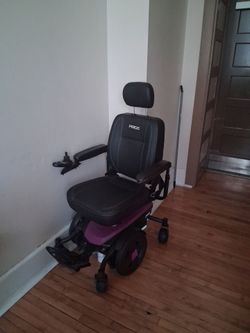Electric wheelchair New