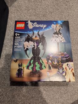 Legos Disney Maleficents and Cruella De Vils Dresses