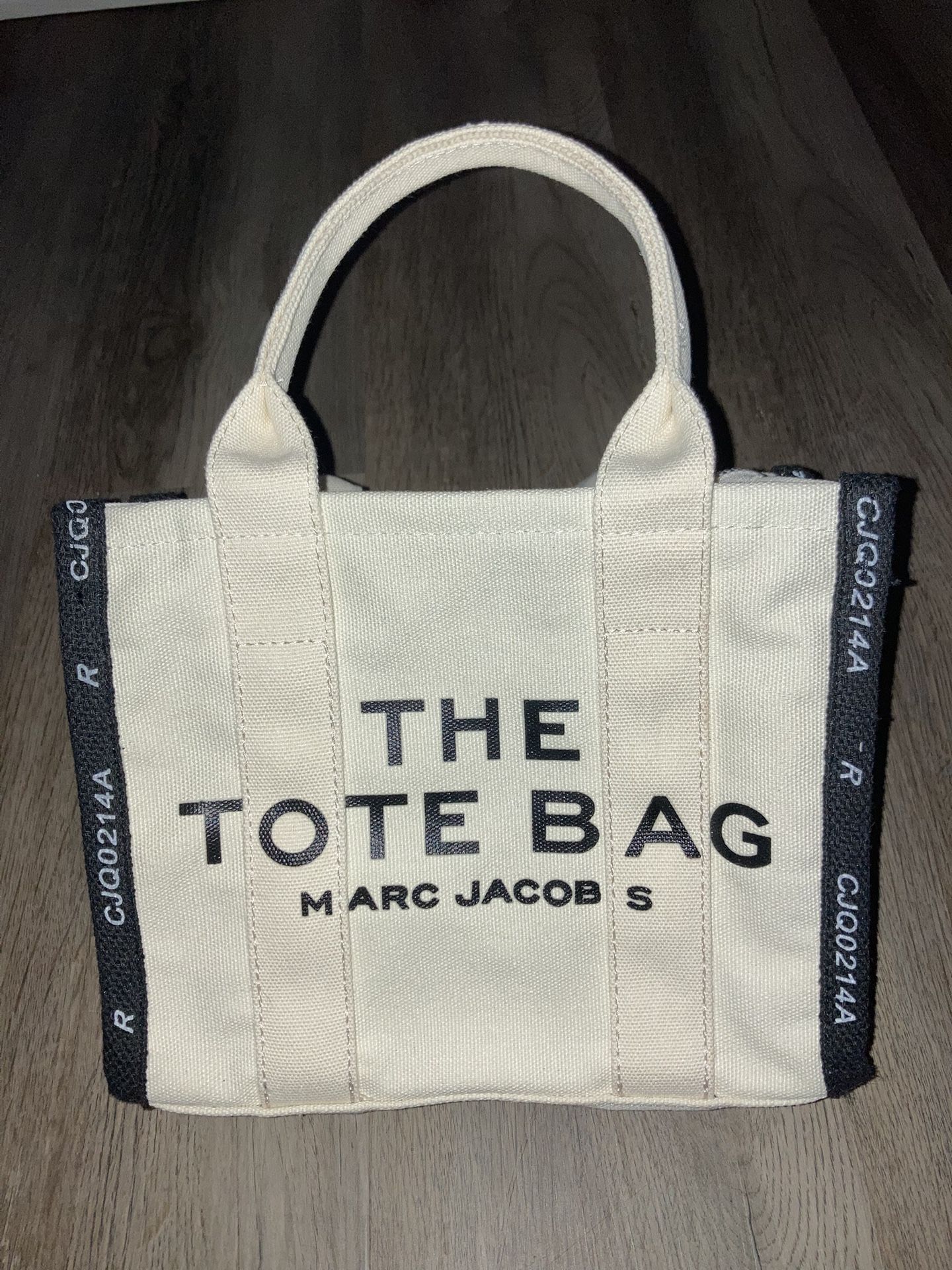 Marc Jacob’s The Tote Bag