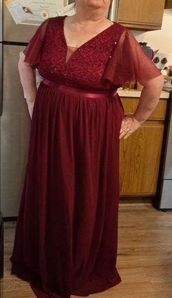 Elegant Plus Size 2x Maroon Deep V Neck Sequine  Chiffon Gown