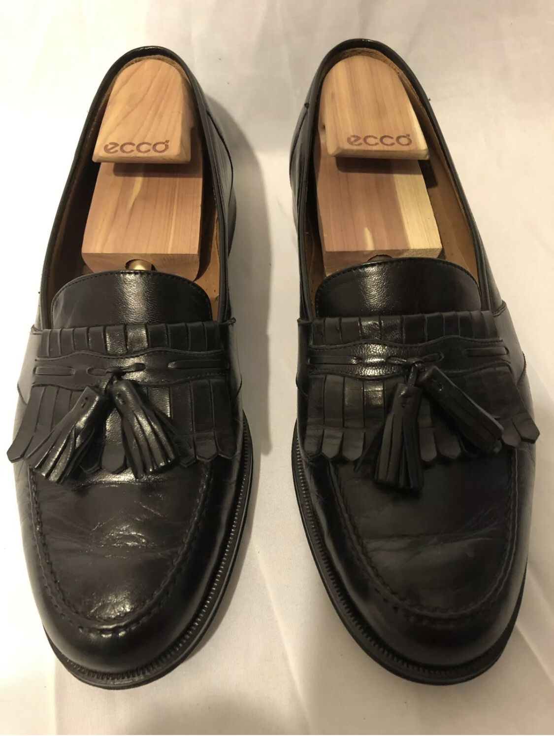 Magnanni 9341 Black Leather Loafers Kilt Tassel Men's Dress Shoe Size 10.5 M