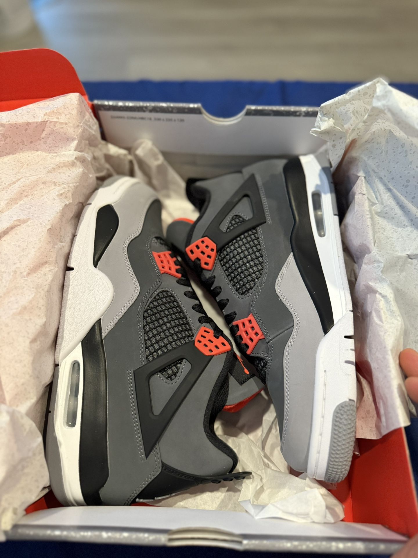 Jordan 4 Infrared DS Size 9