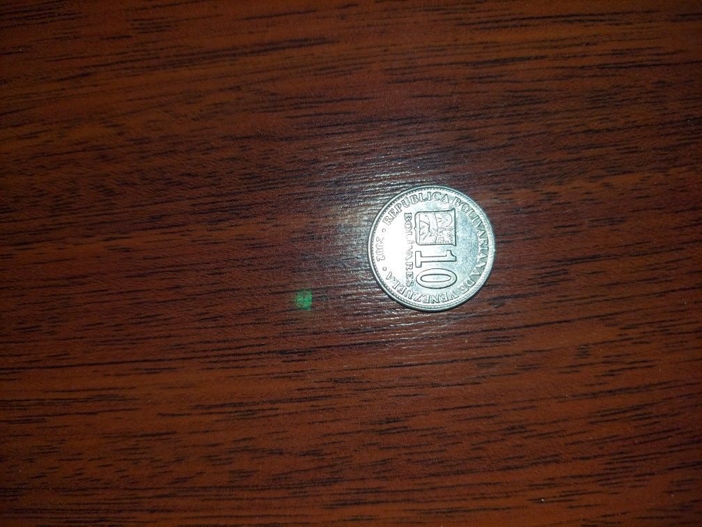 Bolivares10 2002 Coin