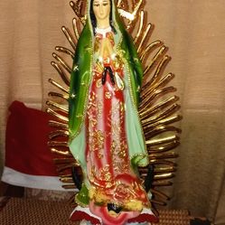 NEW VIRGIN MARY / LA VIRGEN MARIA 