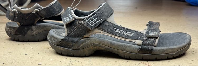 Teva Sandals Men 10