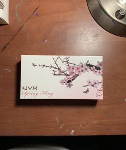 NYX Eyeshadow Palette