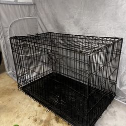36” Dog Crate / Kennel with Tray