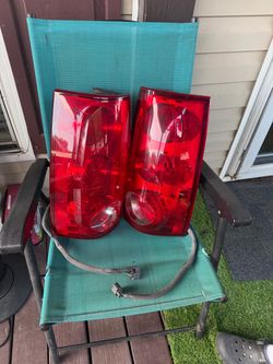Back Headlights For GMC