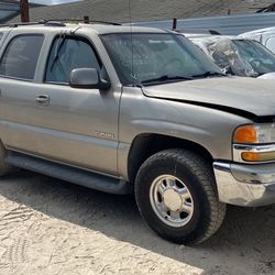 2003 GMC YUKON parts
