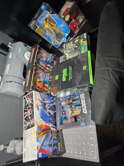 Mixed action figure lot, Bandai, mcfarlane, jada toys