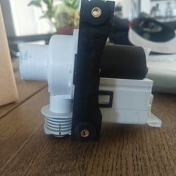 Washer Water Drain Pump Motor  New