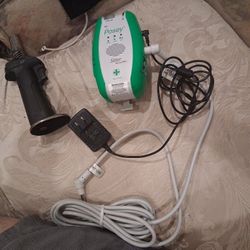 Posey. Sitter. On Cue PRO