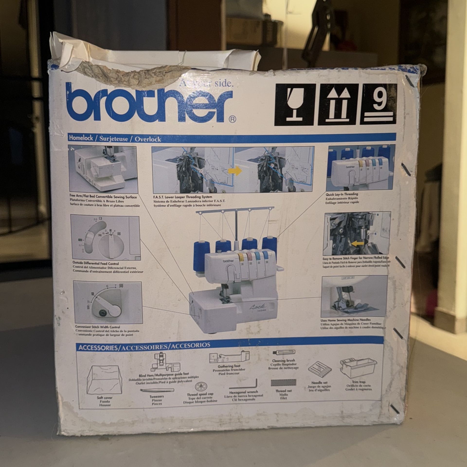 Brother Home lock 1034D Sewing machine