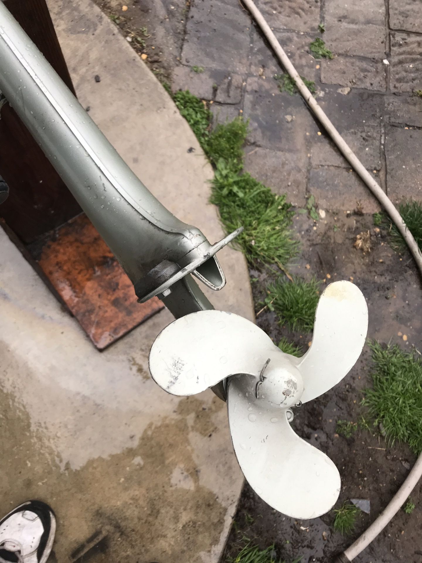 Suzuki 2 HP outboard 2Stroke runs new easy start for Sale in Beachwood