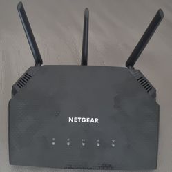 NETGEAR 4-Stream WiFi 6 Router R6700AX)