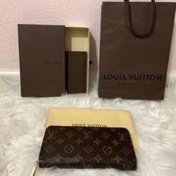 LOUIS VUITTON WALLET