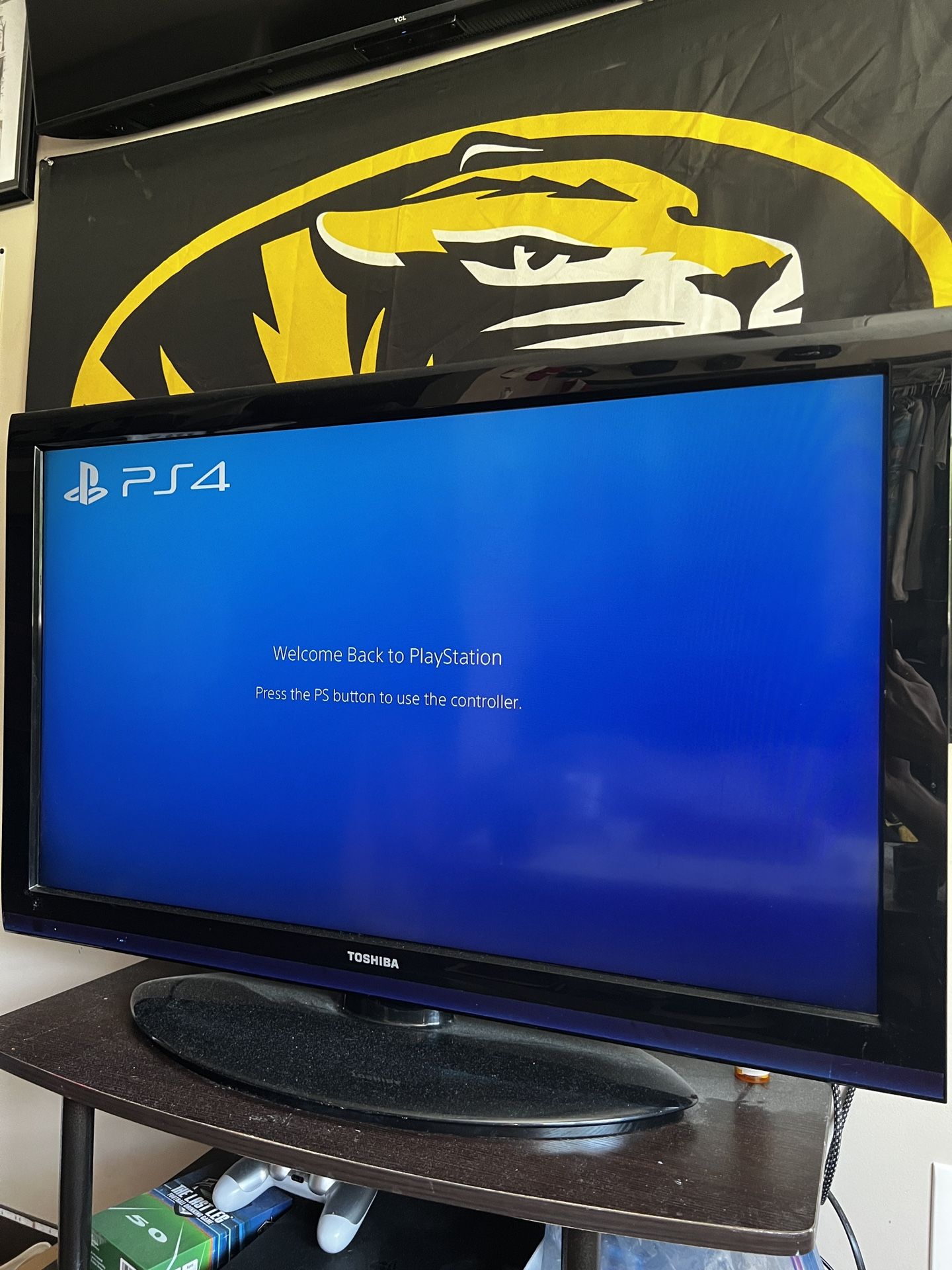 36 Inch Toshiba TV