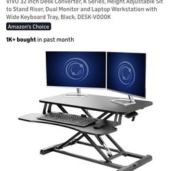 Desk converter with adjustable height