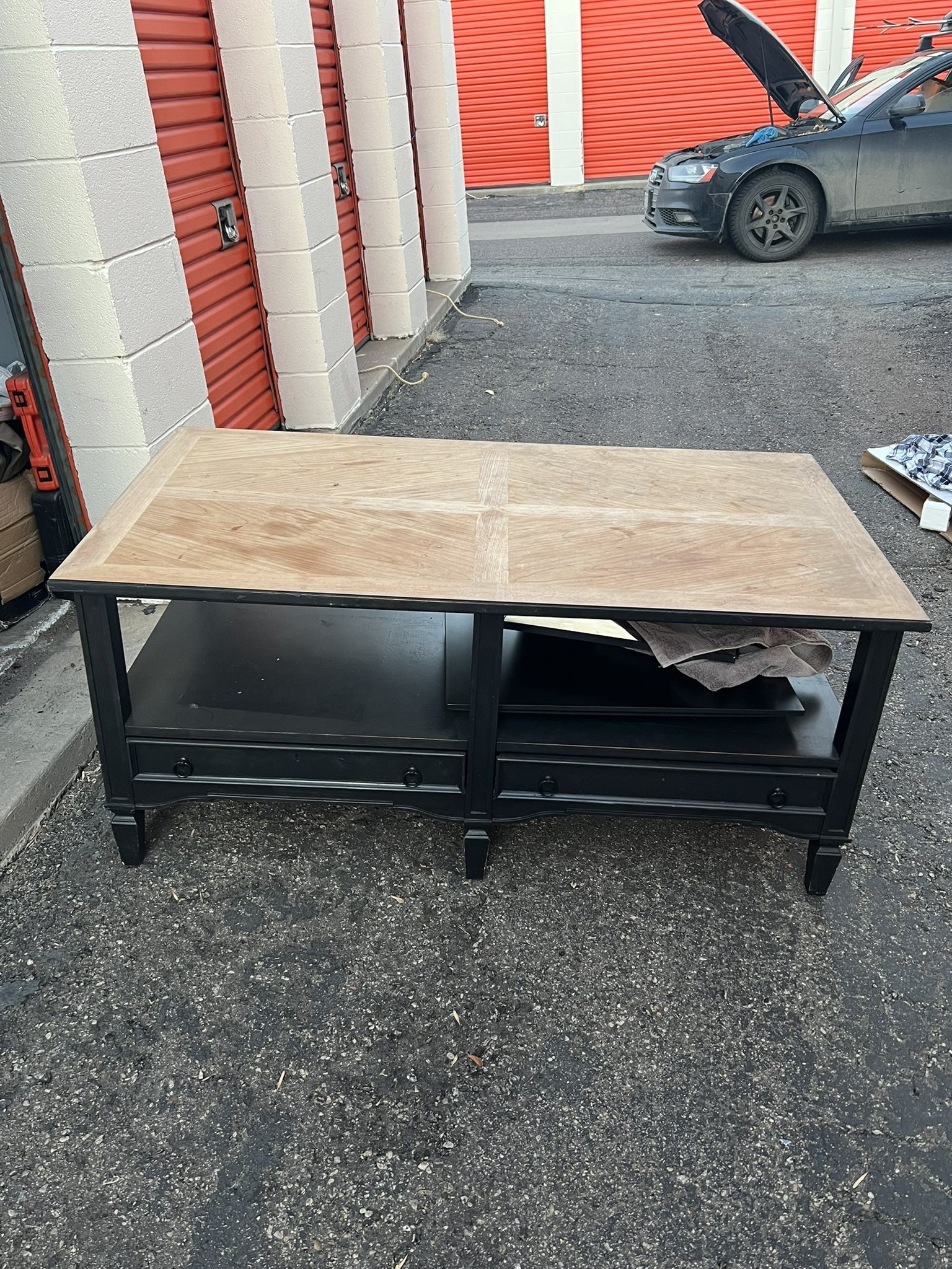 Solid Wood Desk . Very Durable And In Good Condition