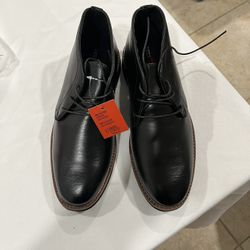 Shoes 👞 Size 7