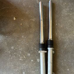 Yamaha Tw 200 Front Forks. 