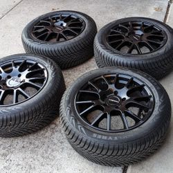 LIKE NEW 16" Vision wheels & Nokian tires, fit 8th & 9th gen Civic