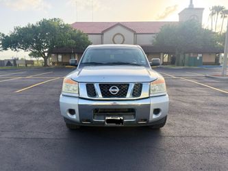 Nissan Titan 2013 sv