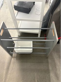 Free toy organizer