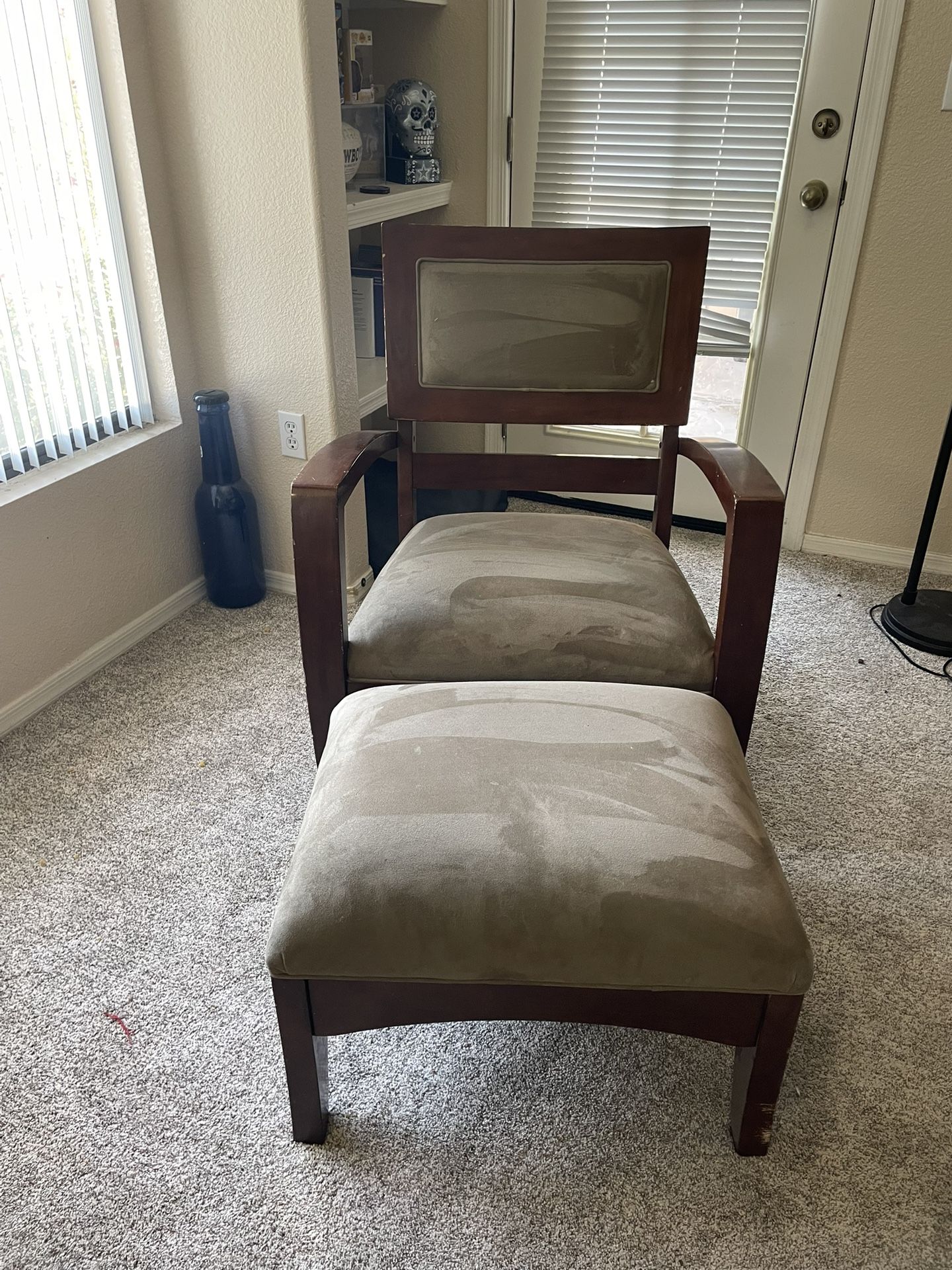 OLIVE GREEN CHAIR WITH OTTOMAN