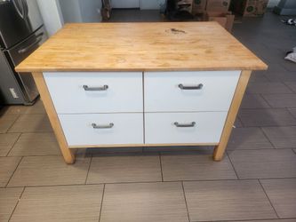 Kitchen Island