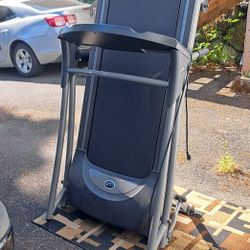 Treadmill 